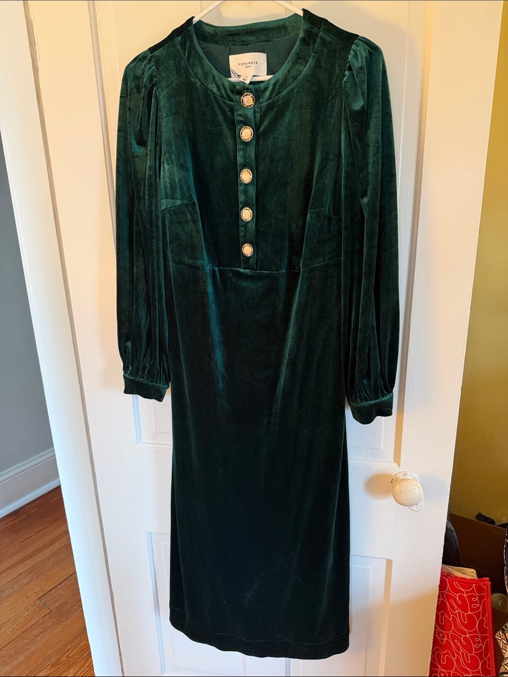 Tuckernuck- Pomander Place Green Velvet Arabella Dress Sz M NWT